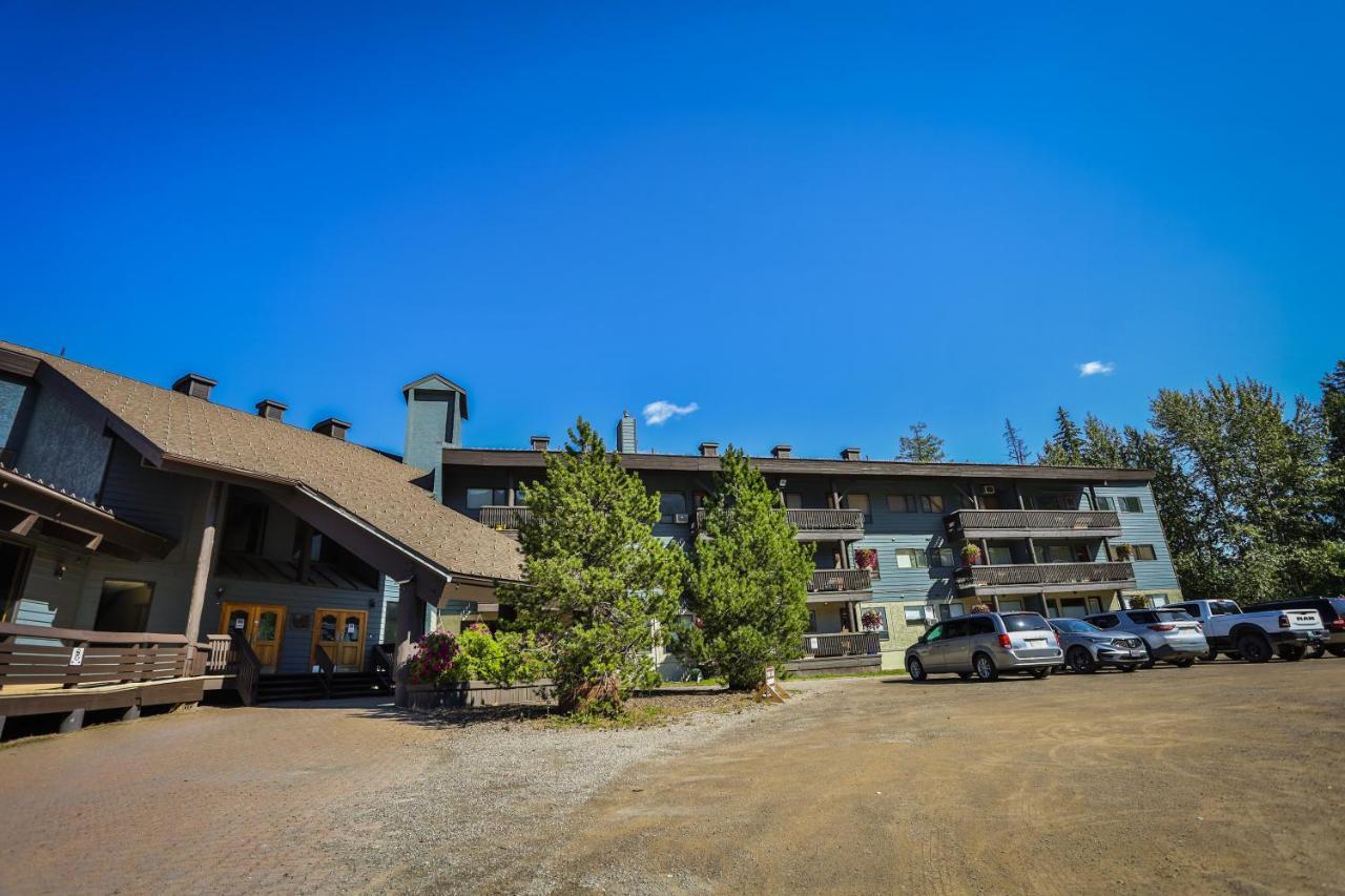 Griz Inn By Stayin Fernie Zewnętrze zdjęcie